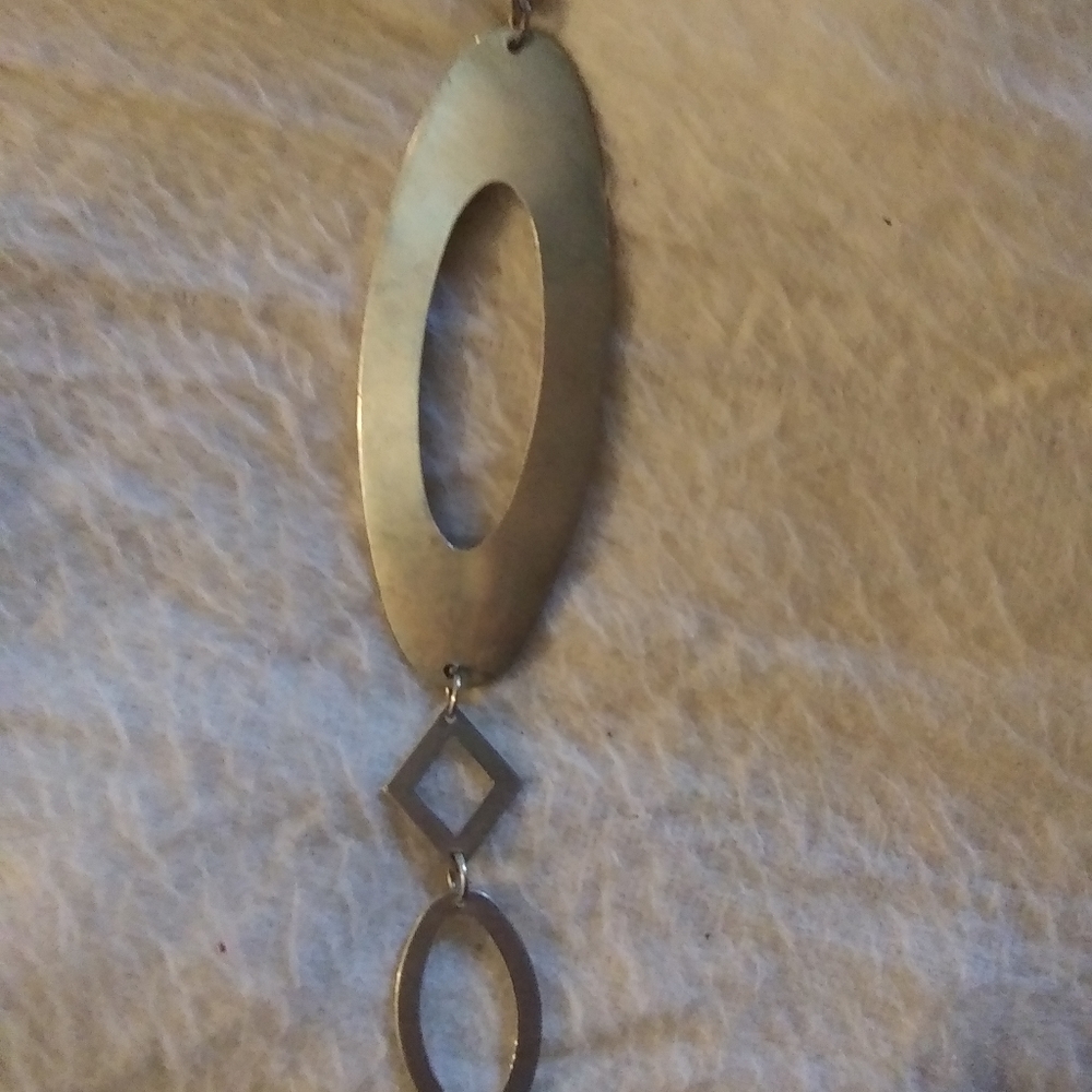 Necklace - Picture 2 of 2